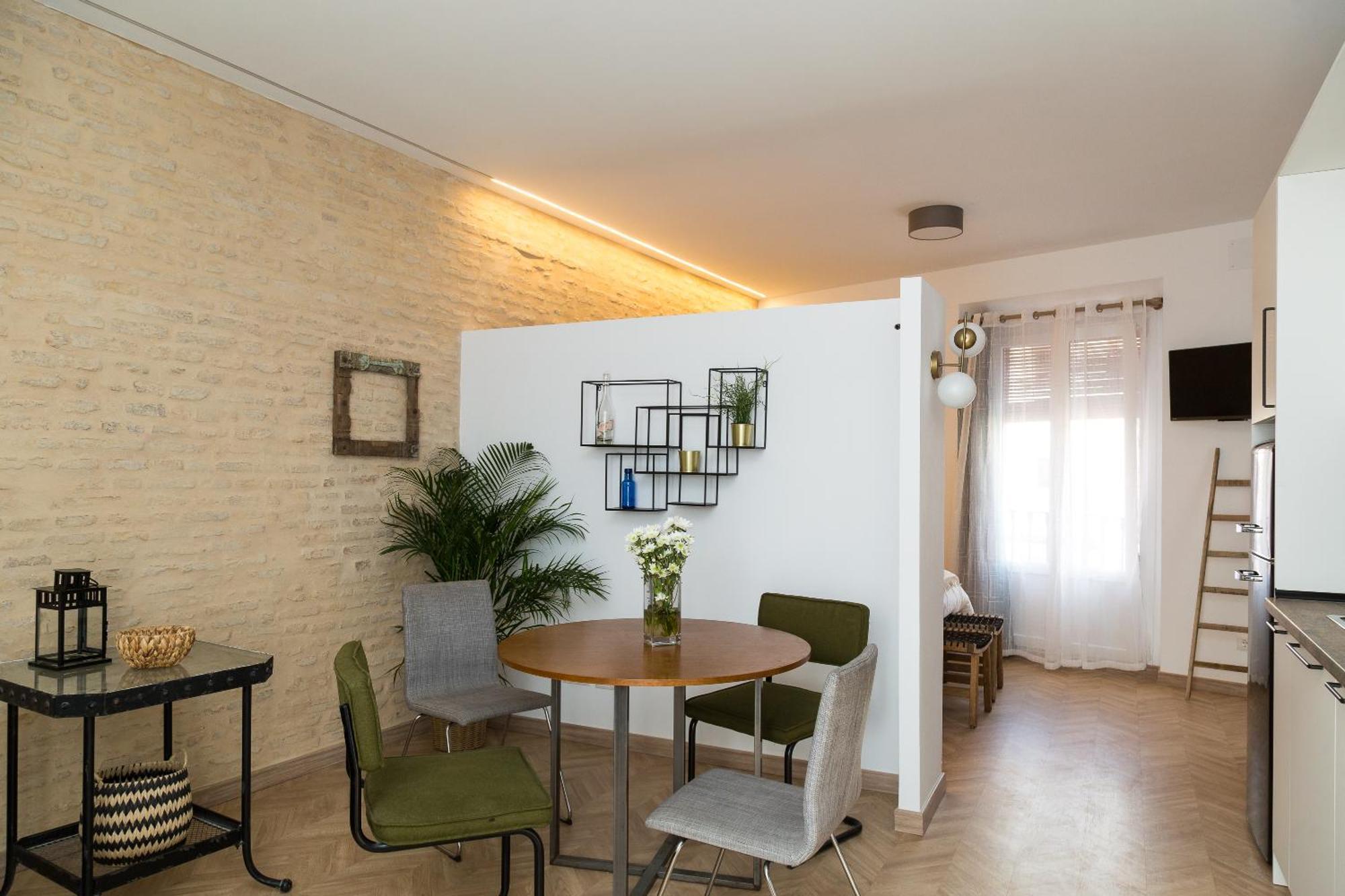 Center Apartment Fully Eqquiped Opcional Breakfast เซบีญา ภายนอก รูปภาพ
